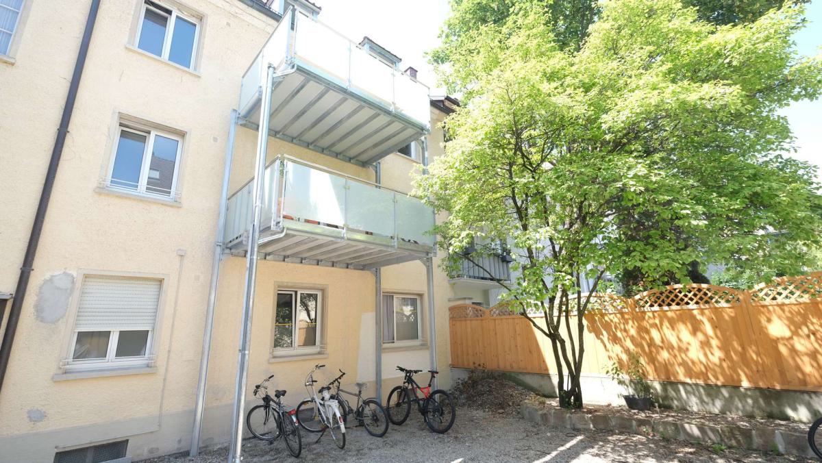 Rückansicht Gebäude